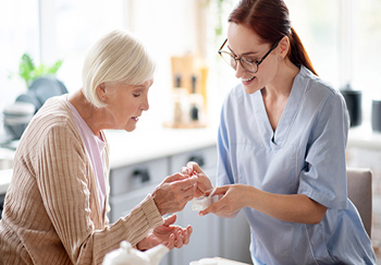 پرستار سالمند در مهرشهر